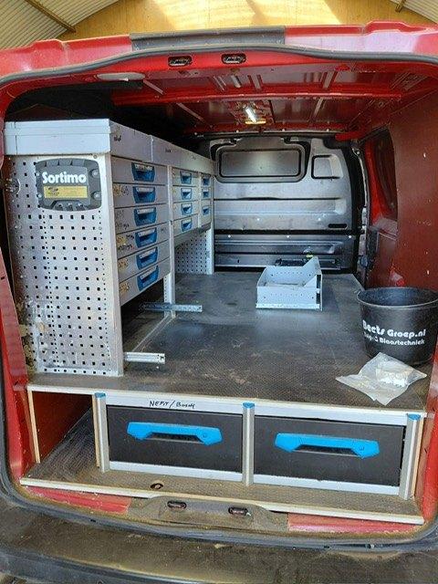 SORTIMO SET (1161) L 221 B 147 H 123 € 1199, Auto diversen, Ophalen, Zo goed als nieuw