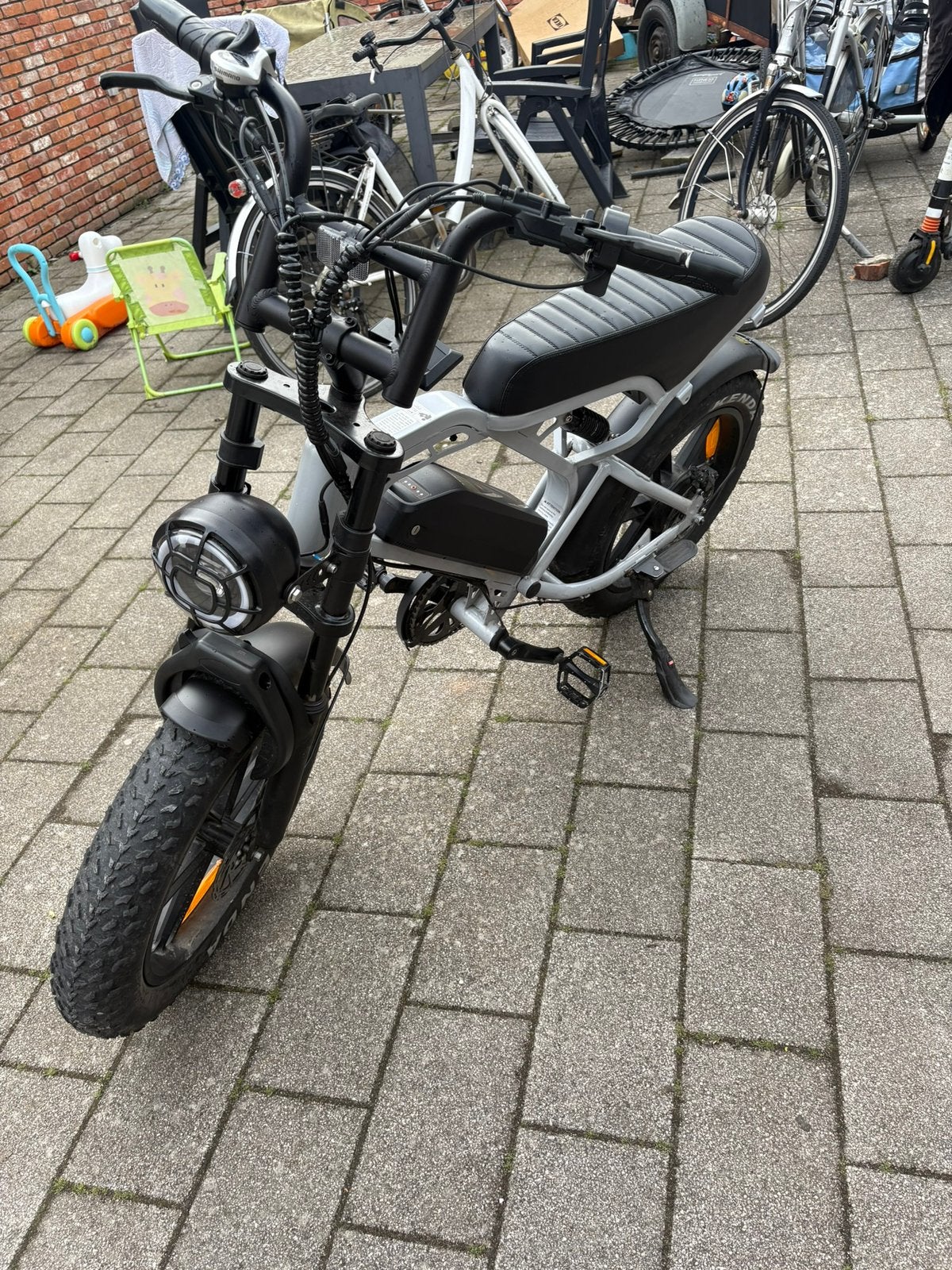 Fatbike V20 Pro Nardo Grijs, Fietsen en Brommers, Ophalen, Zo goed als nieuw