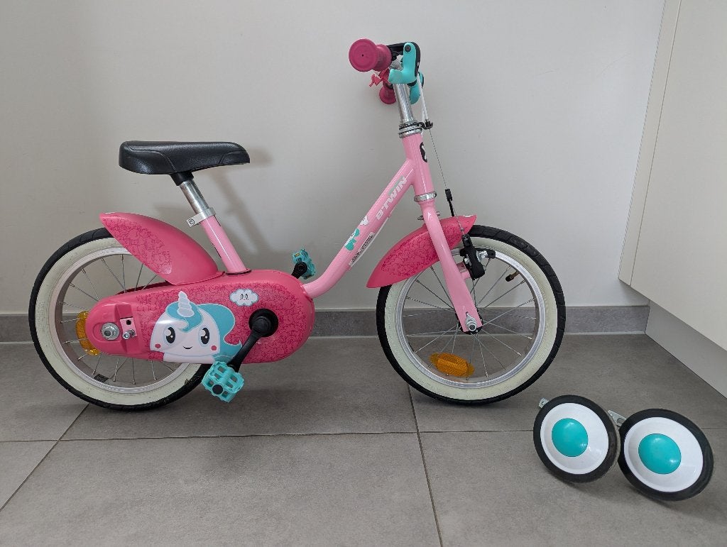 B'twin 14inch fiets Decathlon unicorn, Fietsen en Brommers, Ophalen, Zijwieltjes