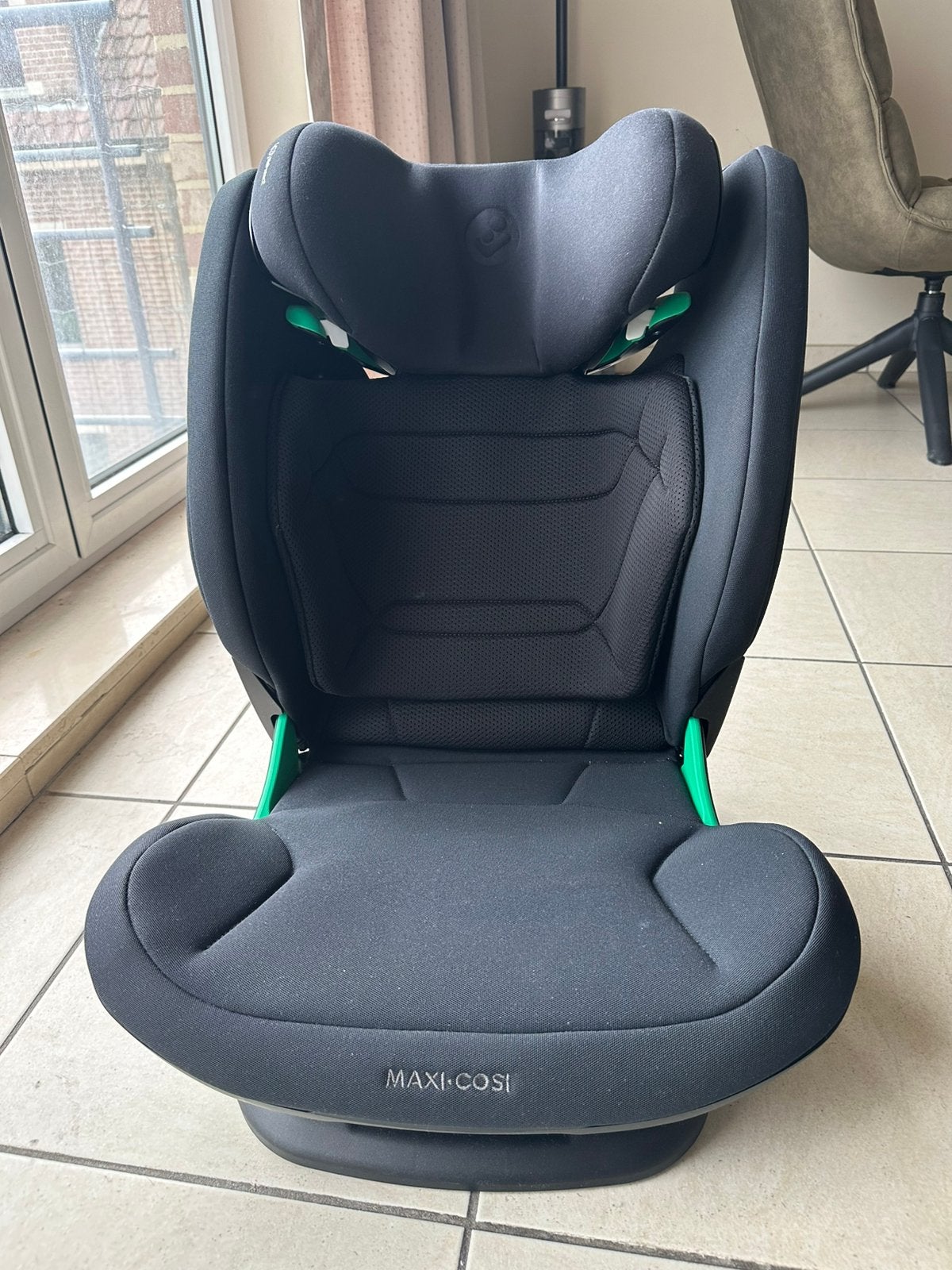 Maxi-Cosi Rodifix Pro2 I-Size，100-150cm，3.5-12Y, Kinderen en Baby's, Autostoeltjes, Ophalen, Verstelbare rugleuning, Zo goed als nieuw