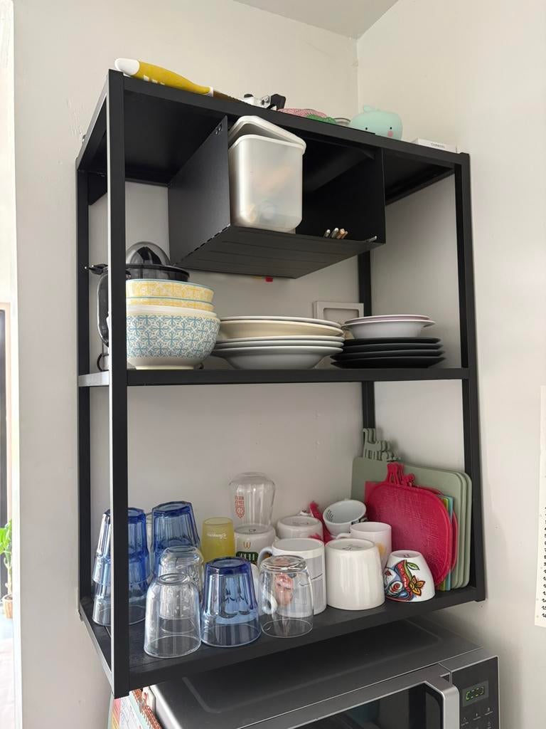Wandrek ikea met bakje, Ophalen, Zo goed als nieuw