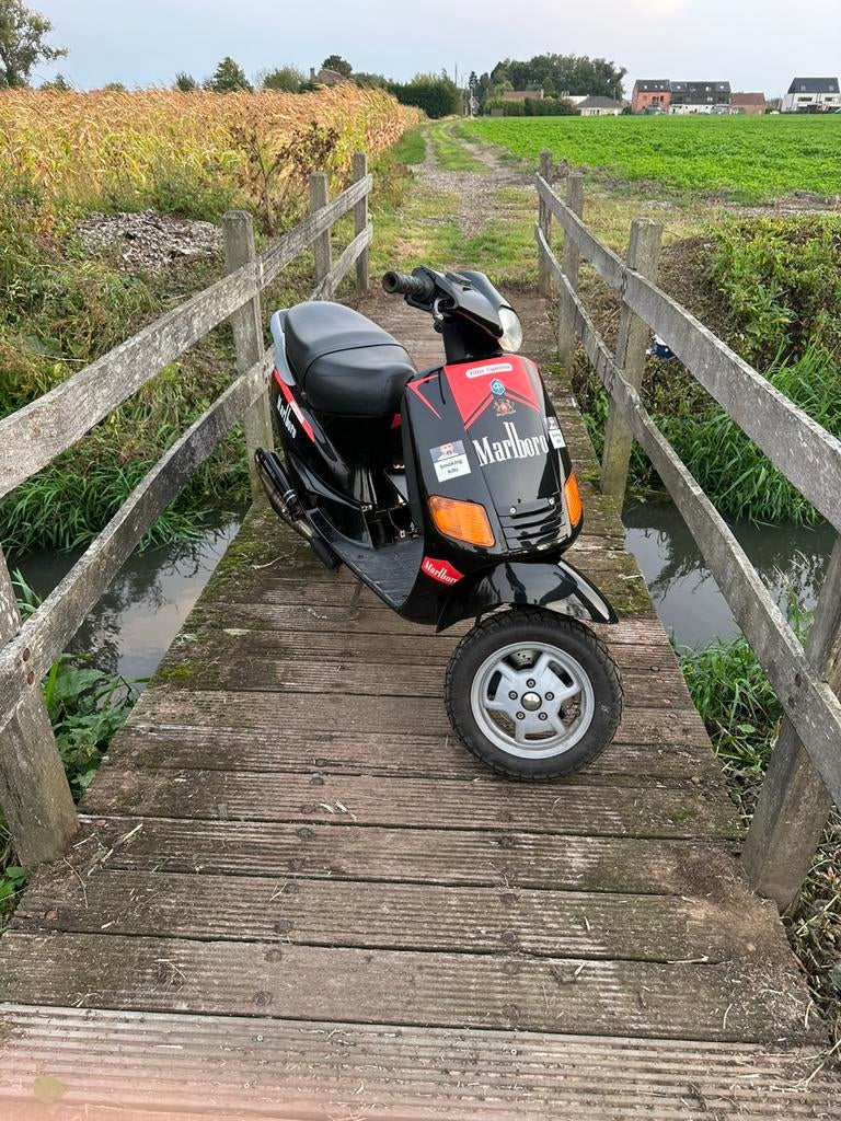 Zip fastrider 70cc b klasse, Vélos & Vélomoteurs, Enlèvement