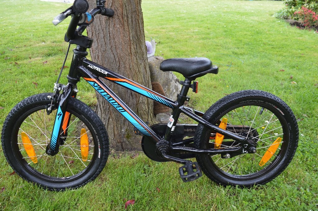 Spécialized 4-6 ans ( 16 pouces) impeccable, Vélos & Vélomoteurs, Enlèvement, Comme neuf