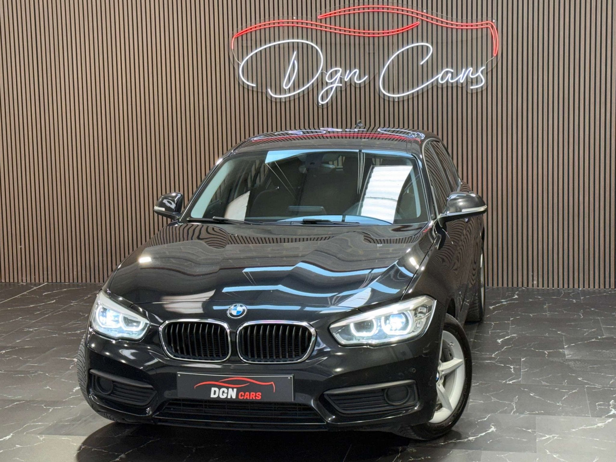 BMW 1 Serie 114 114 d JOY Edition (bj 2018), Auto's, BMW, Gebruikt, 95 pk, Zwart, Bedrijf