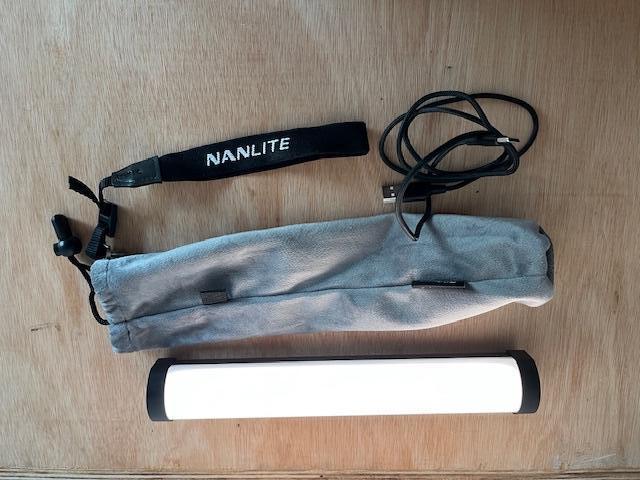 Nanlite pavotube II 6c, Audio, Tv en Foto, Fotografie | Fotostudio en Toebehoren, Ophalen, Gebruikt, Lamp of Flitsset