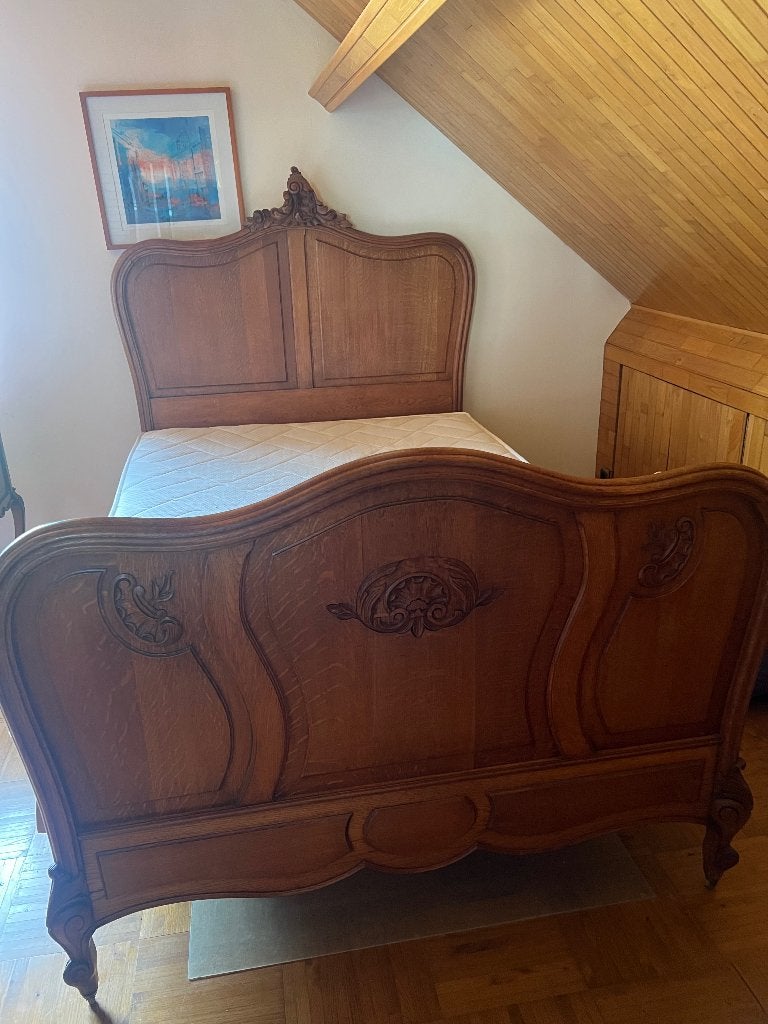 Lit avec sommier à lattes et matelas, Matelas, 140 cm, Enlèvement, Utilisé