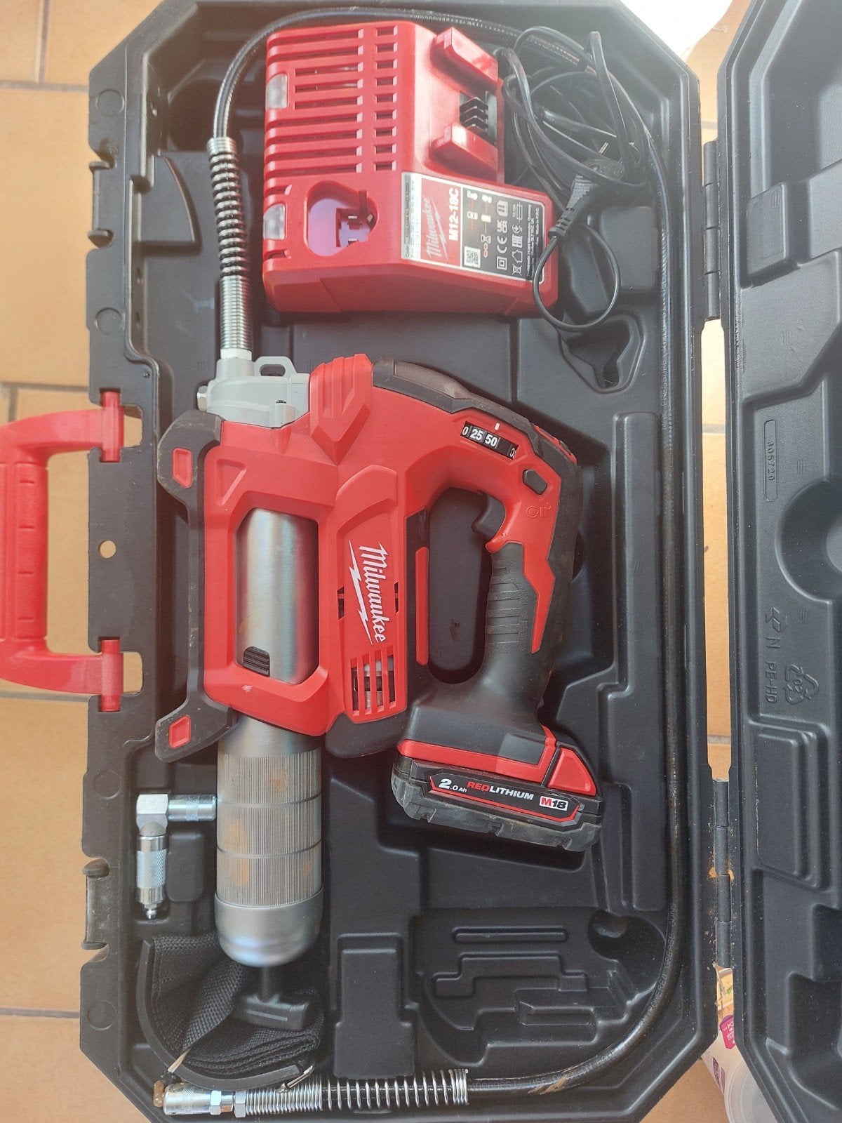 pompe milwaukee M18GG, Doe-het-zelf en Bouw, Ophalen of Verzenden, Zo goed als nieuw, Overige typen