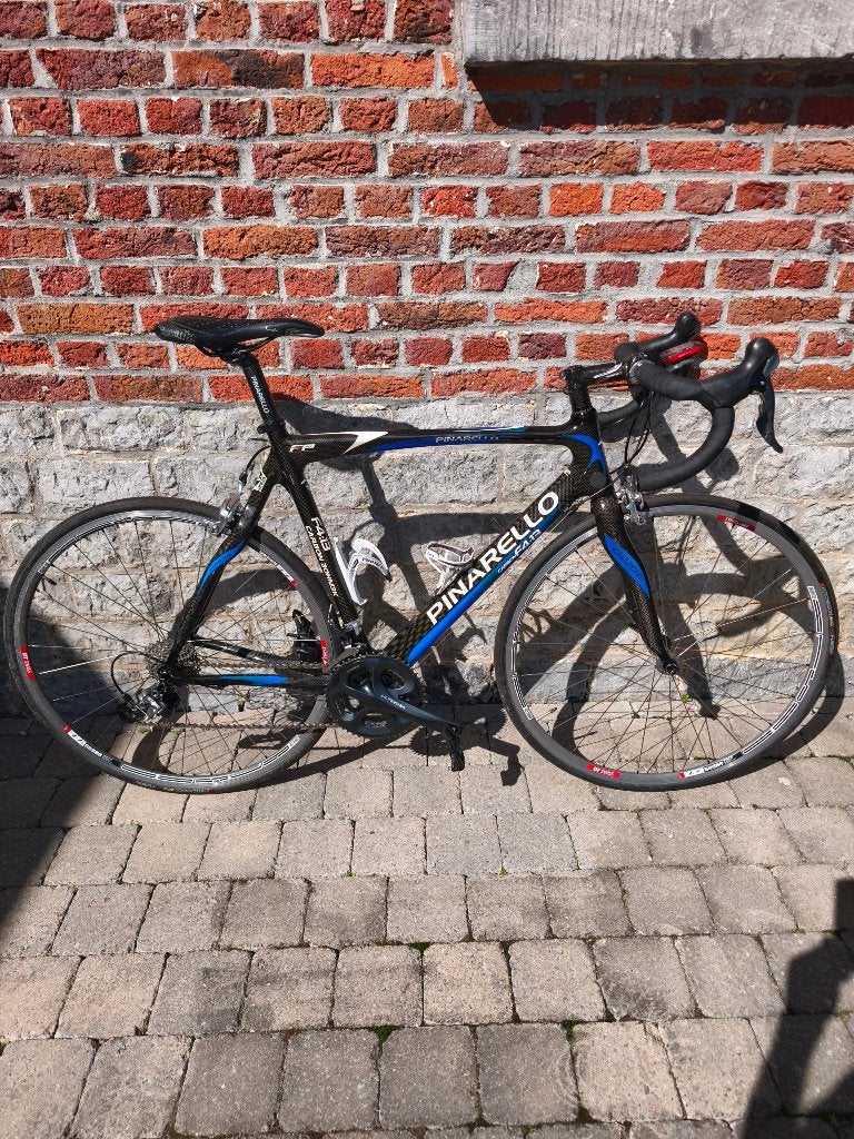 Vélo de course PINARELLO, Autres marques, 10 à 15 vitesses, Frein sur jante, 57 à 61 cm