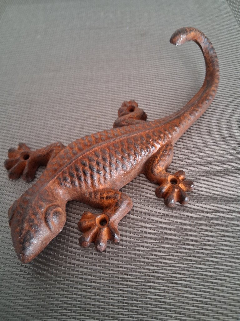 LÉZARD EN MÉTAL, Lézard