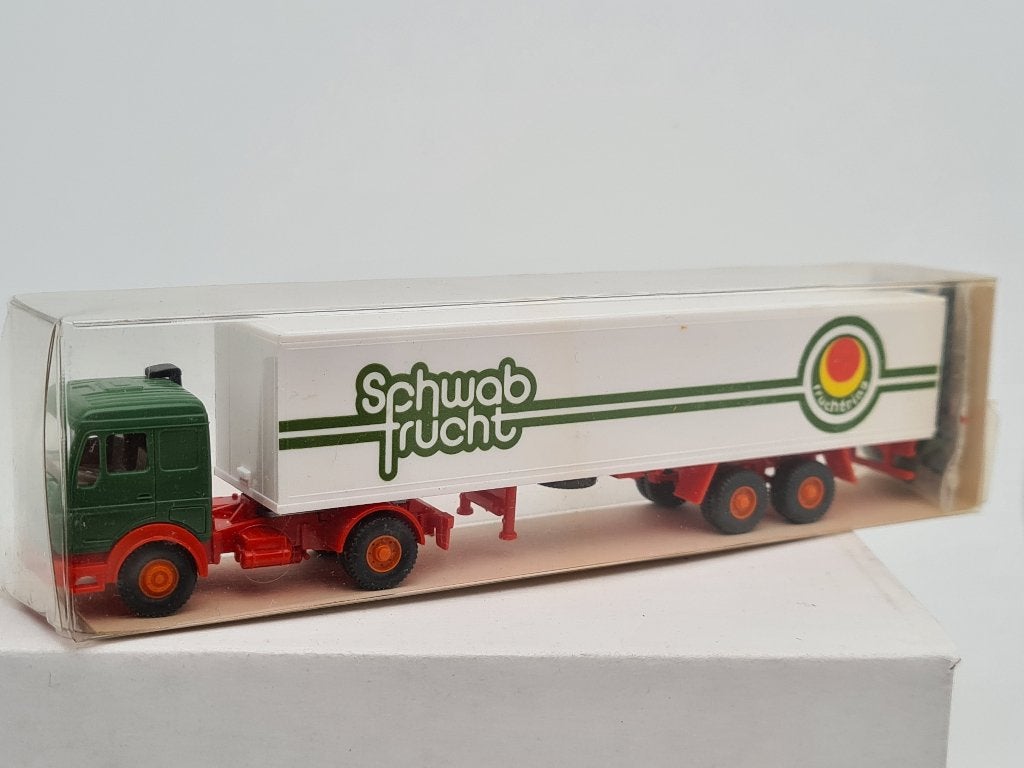 Mercedes Truck - Schwab Frucht - Wiking 1/87, Verzenden, Zo goed als nieuw, Bus of Vrachtwagen, Wiking