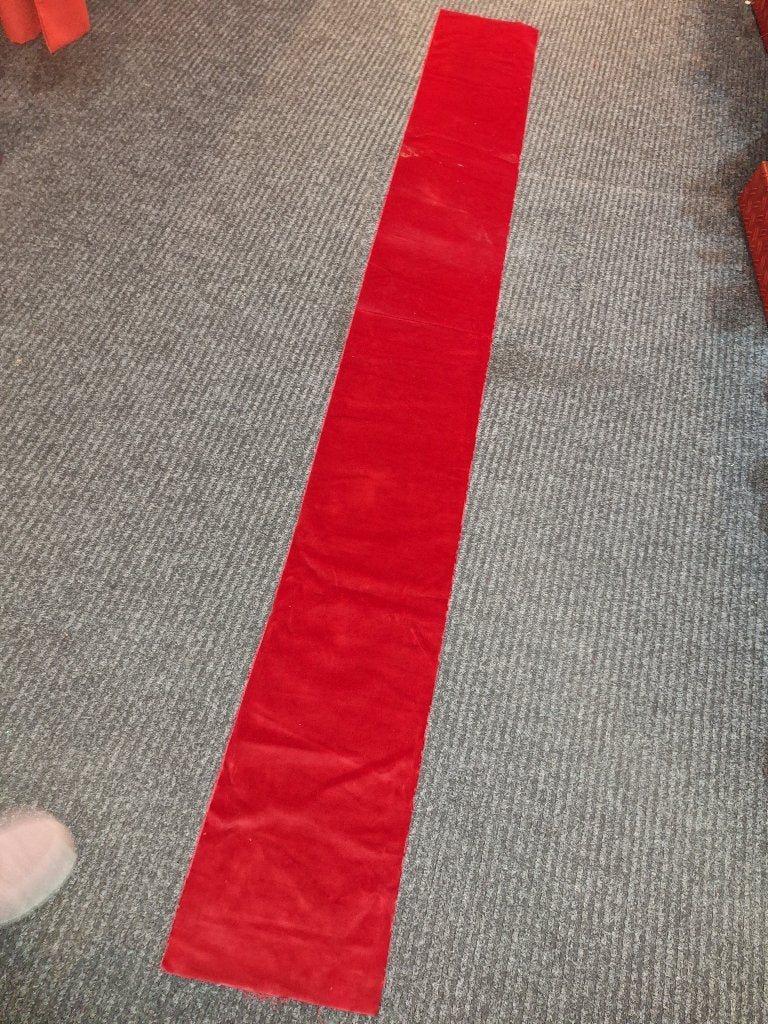 rode velour stof, nieuwstaat, Hobby en Vrije tijd, Overige materialen, Ophalen of Verzenden, Minder dan 30 cm, Rood