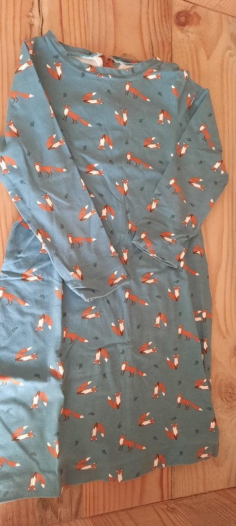 Belle robe faite maison taille 10 ans, Selfmade, Robe ou Jupe, Enlèvement ou Envoi, Comme neuf