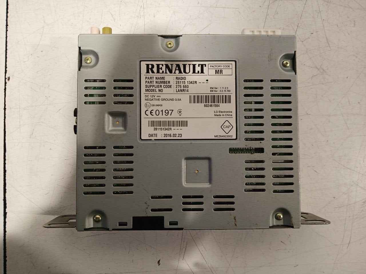 Radio Renault Mégane, Enlèvement ou Envoi, Van der Ven Autorecycling B.V., Onderdelen@venauto.nl, Ettenseweg 76, 4706 PB Roosendaal, The Netherlands