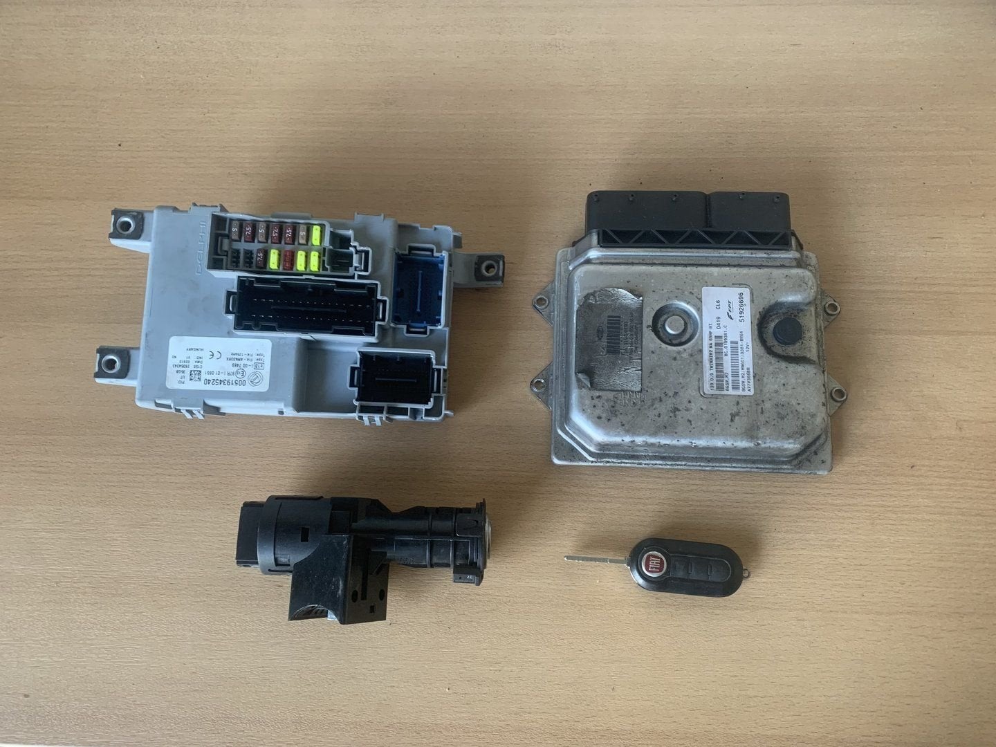 fiat panda 0,9 twinair 2012 tot 2018 ECU + startset 51926696, -, Utilisé, Fiat, -