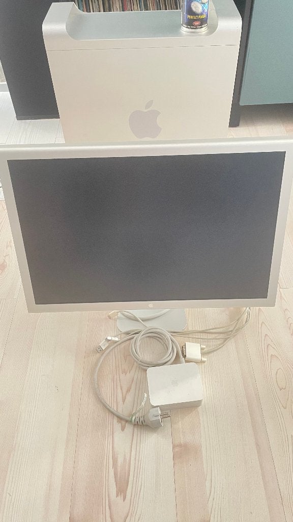 Apple Cinema Display  /  Apple lader 90W, Gebruikt, DVI, Ophalen of Verzenden, LED