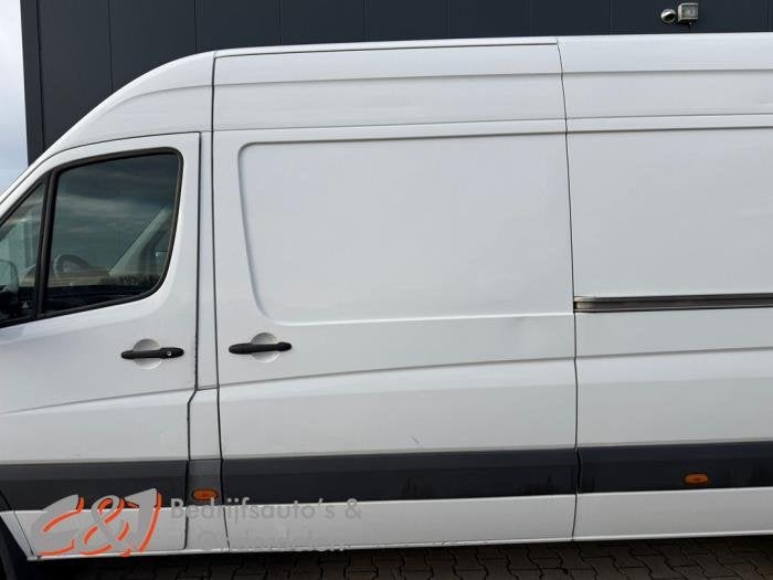 Porte coulissante gauche d'un Mercedes Sprinter (9147), 3 mois de garantie, Utilisé, Porte, -