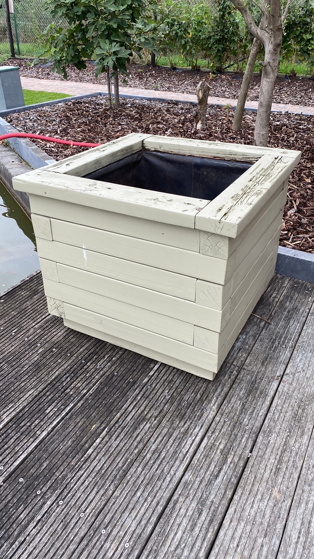 Stevige boom bak plantenbak hout, Tuin en Terras, Ophalen, Gebruikt