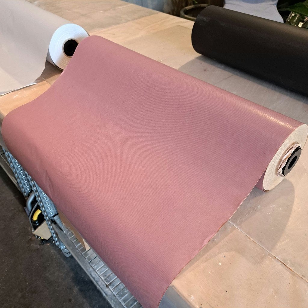 SCHOOL kaftpapier 2 dikke rollen 50 m, Diversen, Ophalen, Zo goed als nieuw