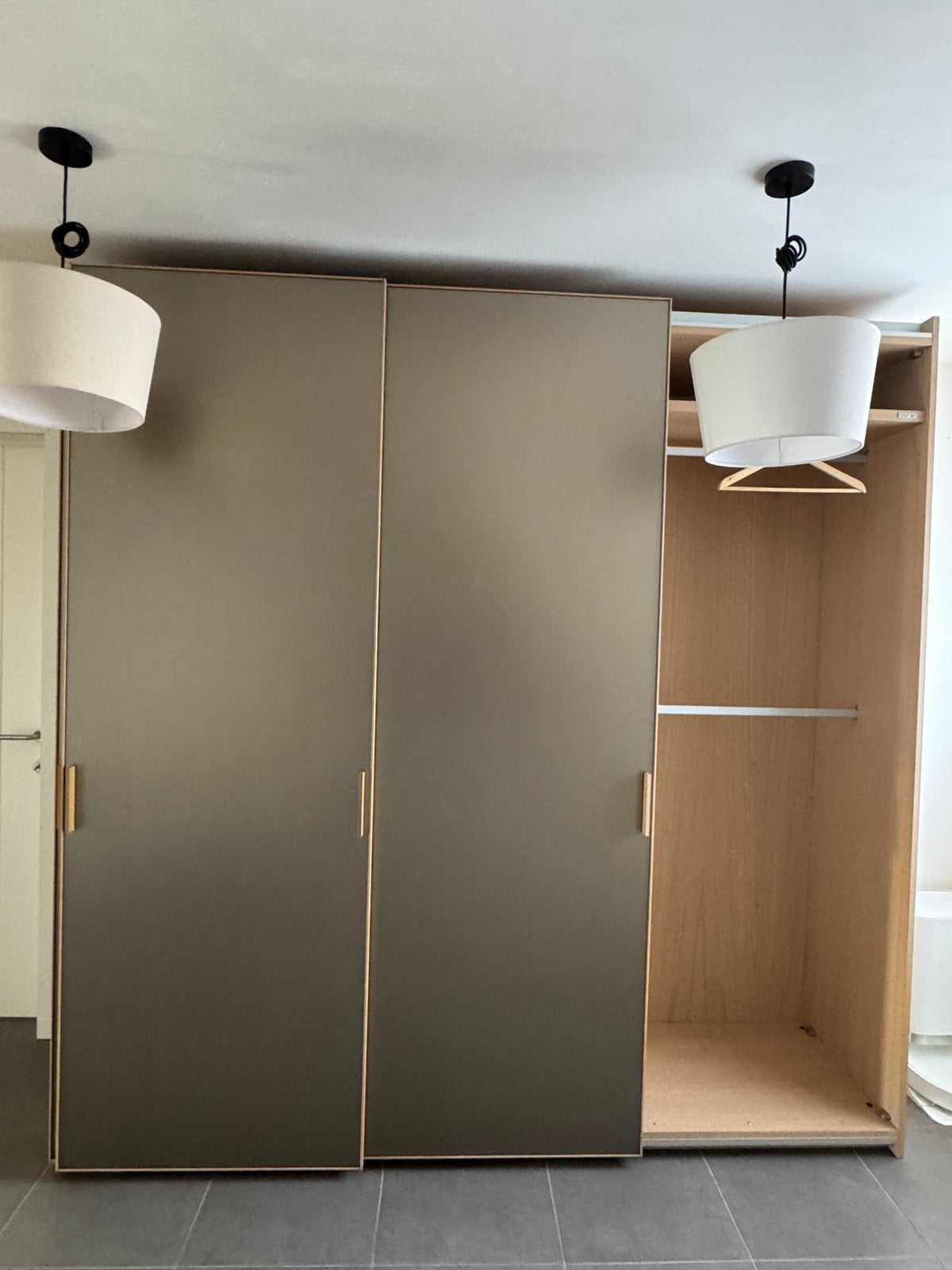 Grote stevige 3d kleerkast glas/eik carré furniture goede st, Enlèvement, Comme neuf, Verre