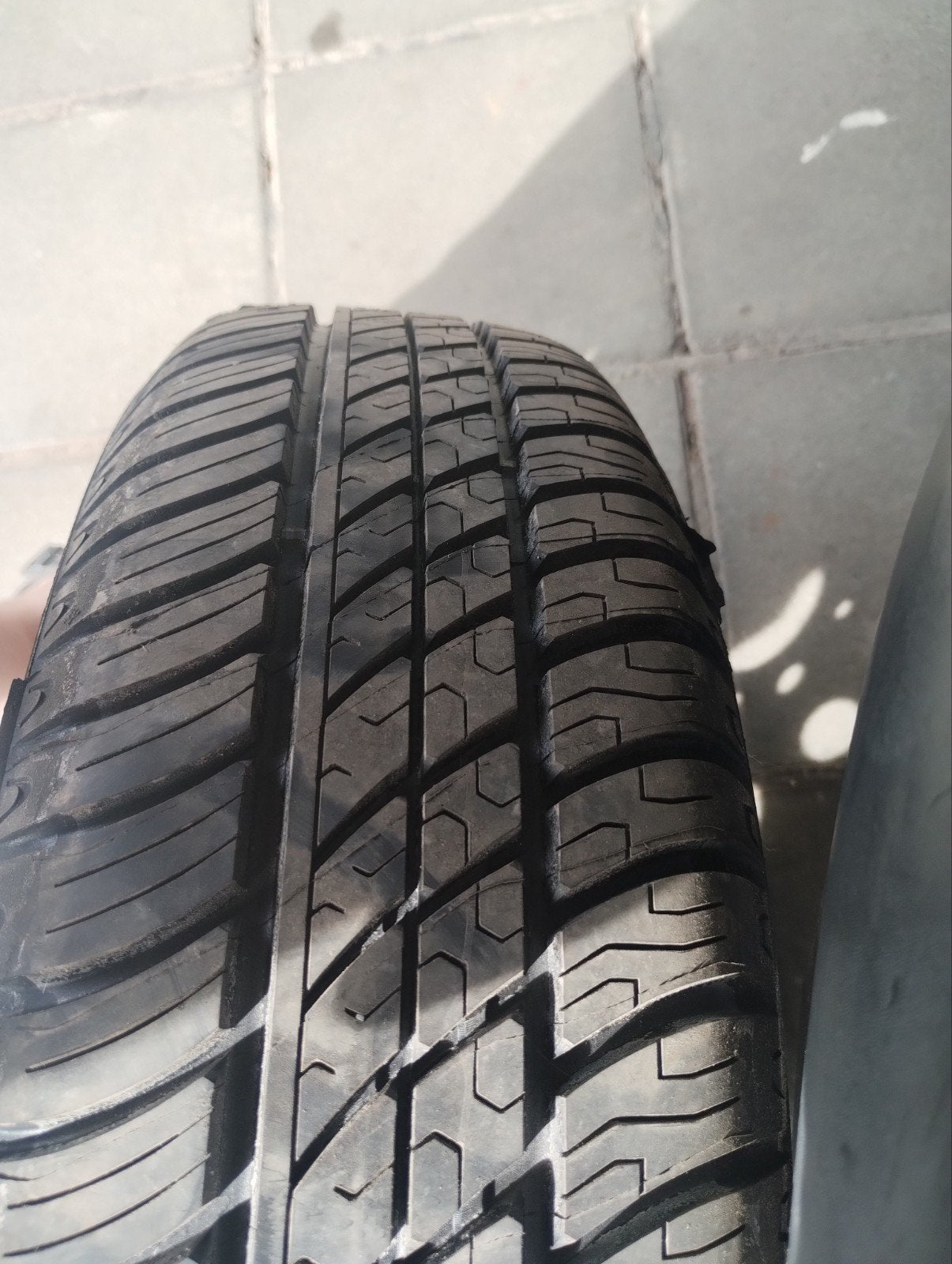 auto wiel met goede band R14, Auto-onderdelen, Ophalen, Nieuw, Citroën