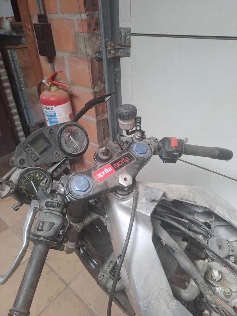 Honda aprilla, Enlèvement