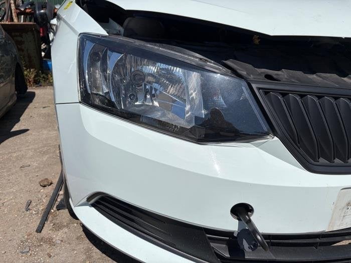 Phare droit d'un Skoda Fabia, -, 3 mois de garantie, Utilisé, Skoda