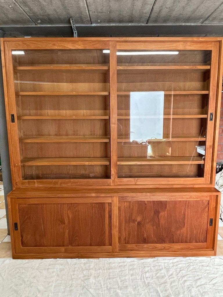 Teak vitrinekast 220, Ophalen, Zo goed als nieuw, Teakhout