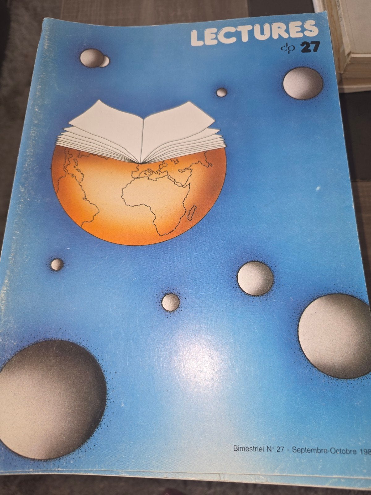 Lectures revue bimestrielle édité par le Centre de Lecture, Livres, Enlèvement