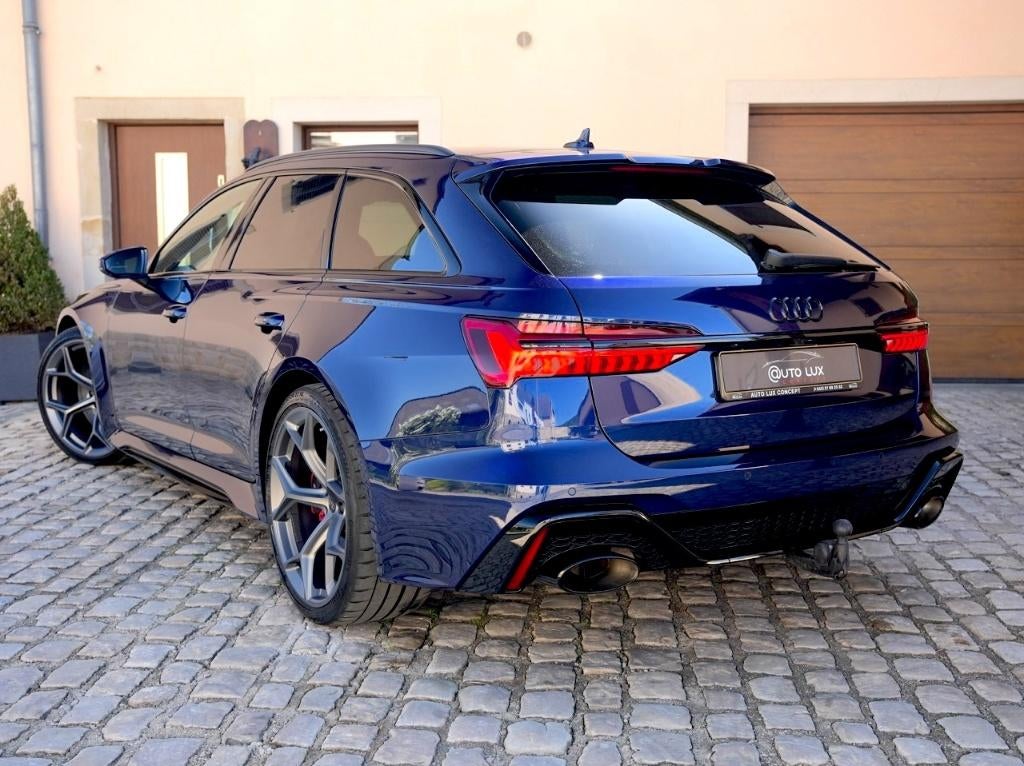 Audi RS6 Avant Performance/Laser/Échappement sport/Attelage, Autos, Cuir, Achat, 3996 cm³, Euro 6