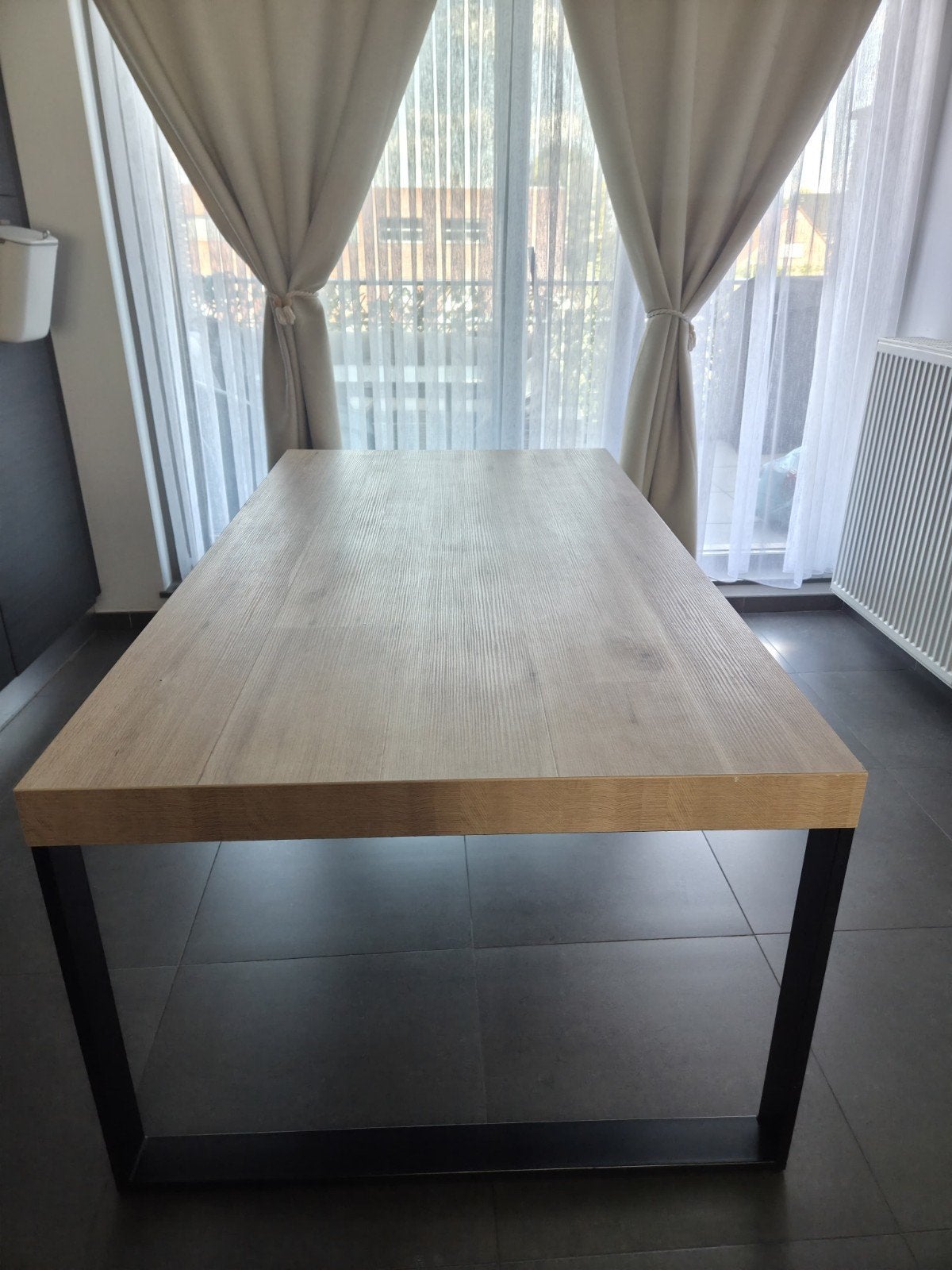 Table de salle à manger, Huis en Inrichting, Ophalen, 50 tot 100 cm, Zo goed als nieuw, Vijf personen of meer