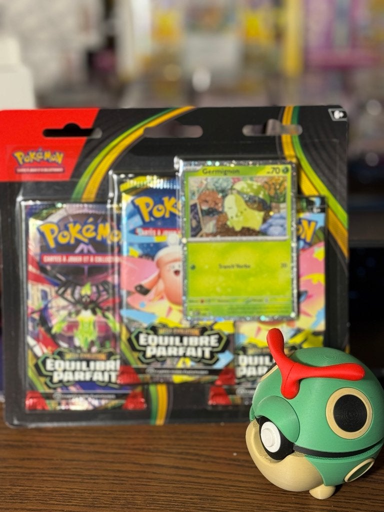 Tri-pack Pokemon Equilibre Parfait + Poke Ball 3D Chenipan, Enlèvement ou Envoi, Neuf, Autres types