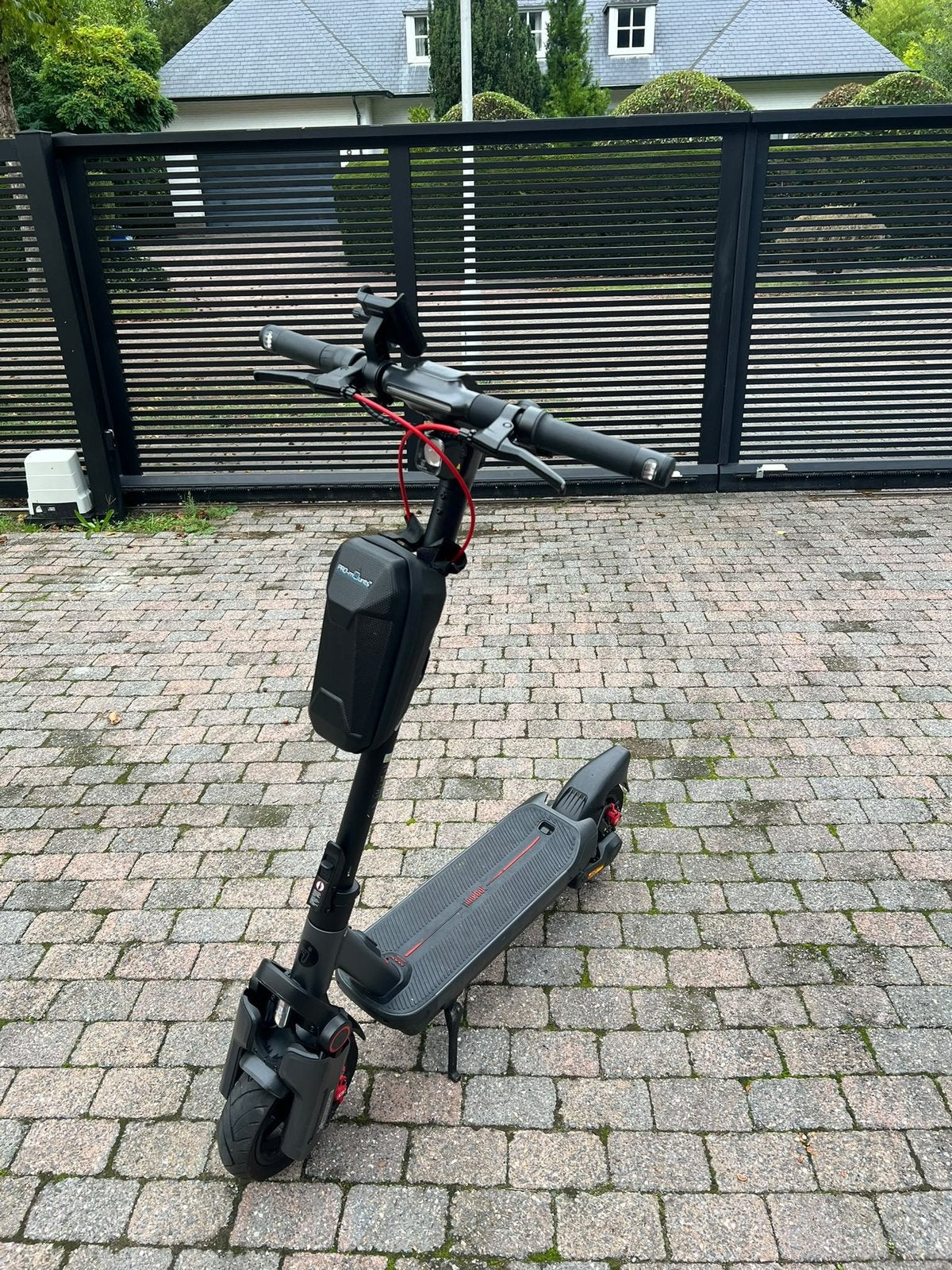 Segway ninebot g30 max  Km 1770 in nieuw staat, Vélos & Vélomoteurs, Enlèvement, Comme neuf