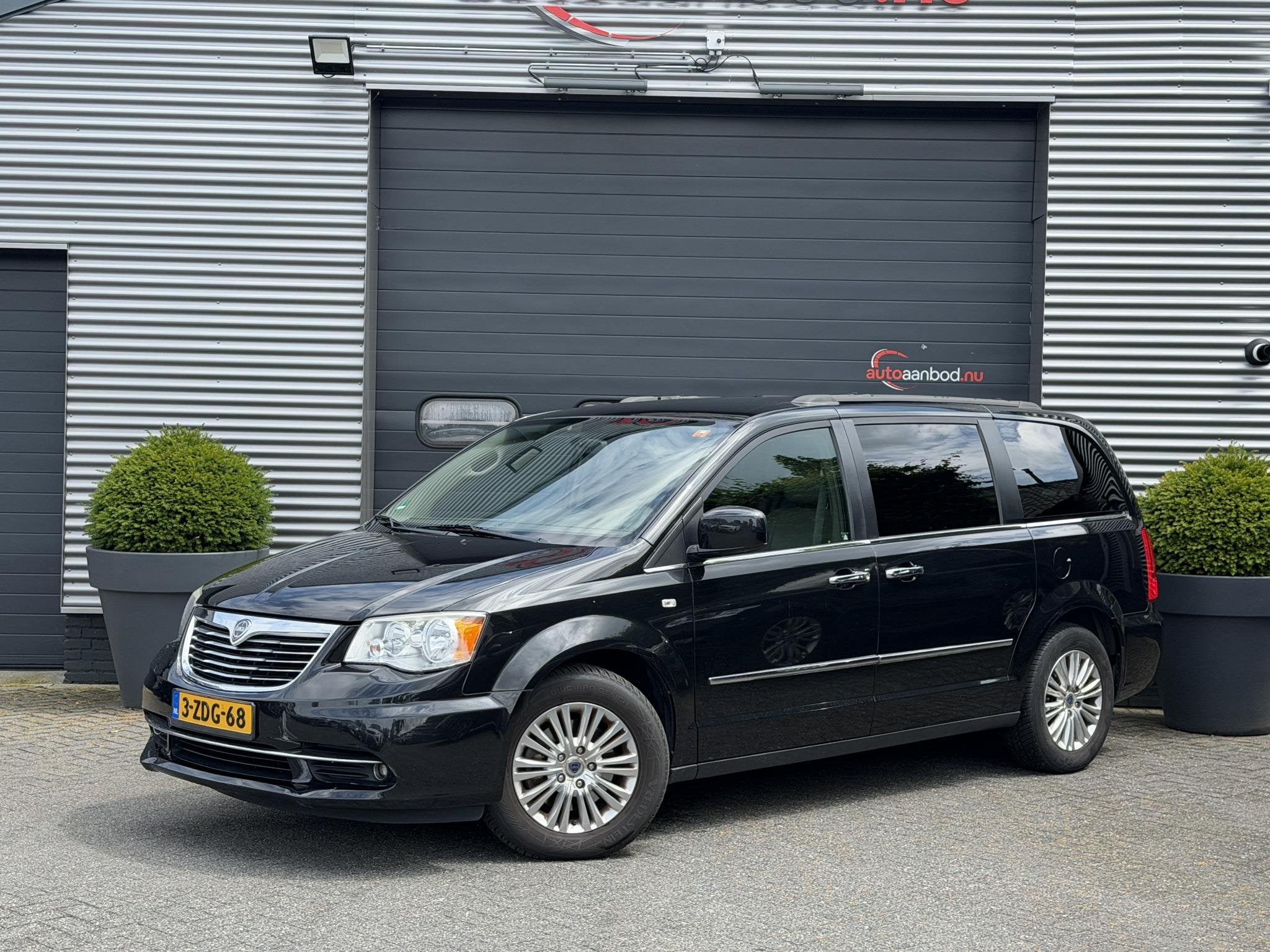 Lancia Voyager 2.8 Multijet Gold (automatique), Euro 5, 207 g/km, Entreprise, Diesel