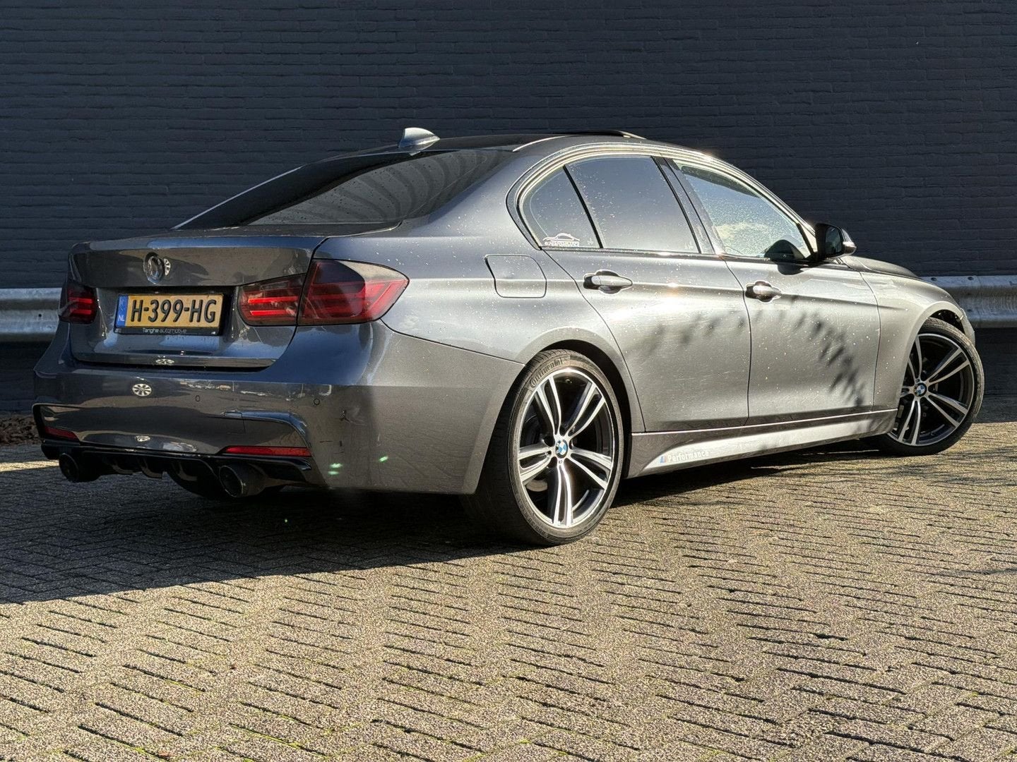 BMW 330 3-serie 330e M Sport | € 9.450,- NETTO!, Autos, Achat, Entreprise, Automatique, Autres couleurs