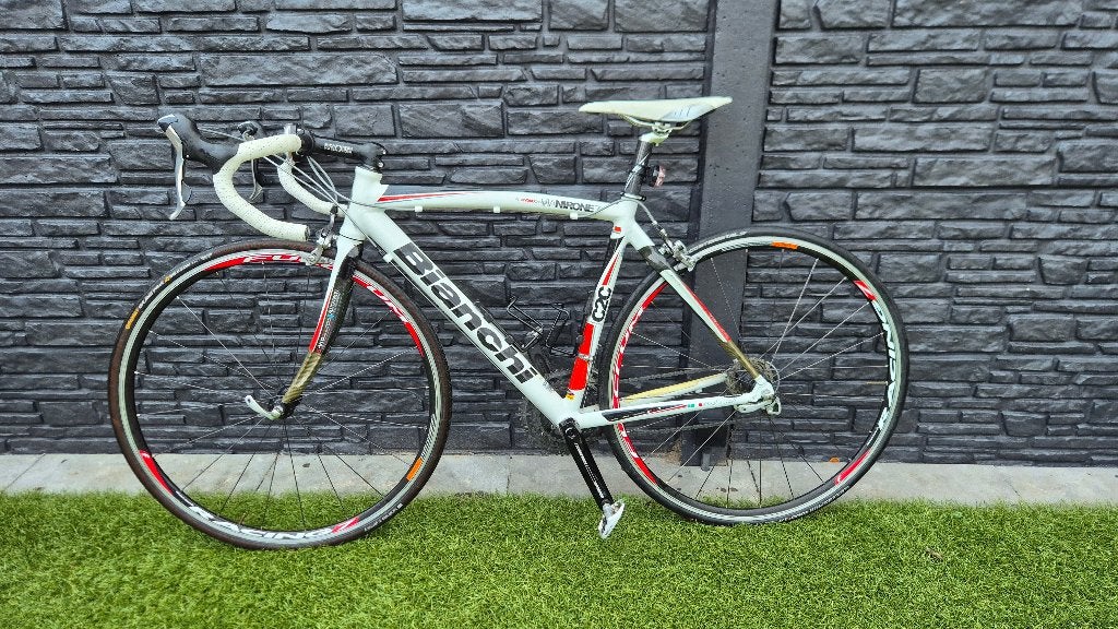 Vélo de route Bianchi Via Nirone 7 C2C (Alu-Carbon), Vélos & Vélomoteurs, Autres marques, 10 à 15 vitesses, Frein sur jante, 49 à 53 cm