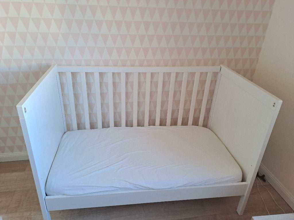 Babybed + matras, Ophalen, Gebruikt, Ledikant