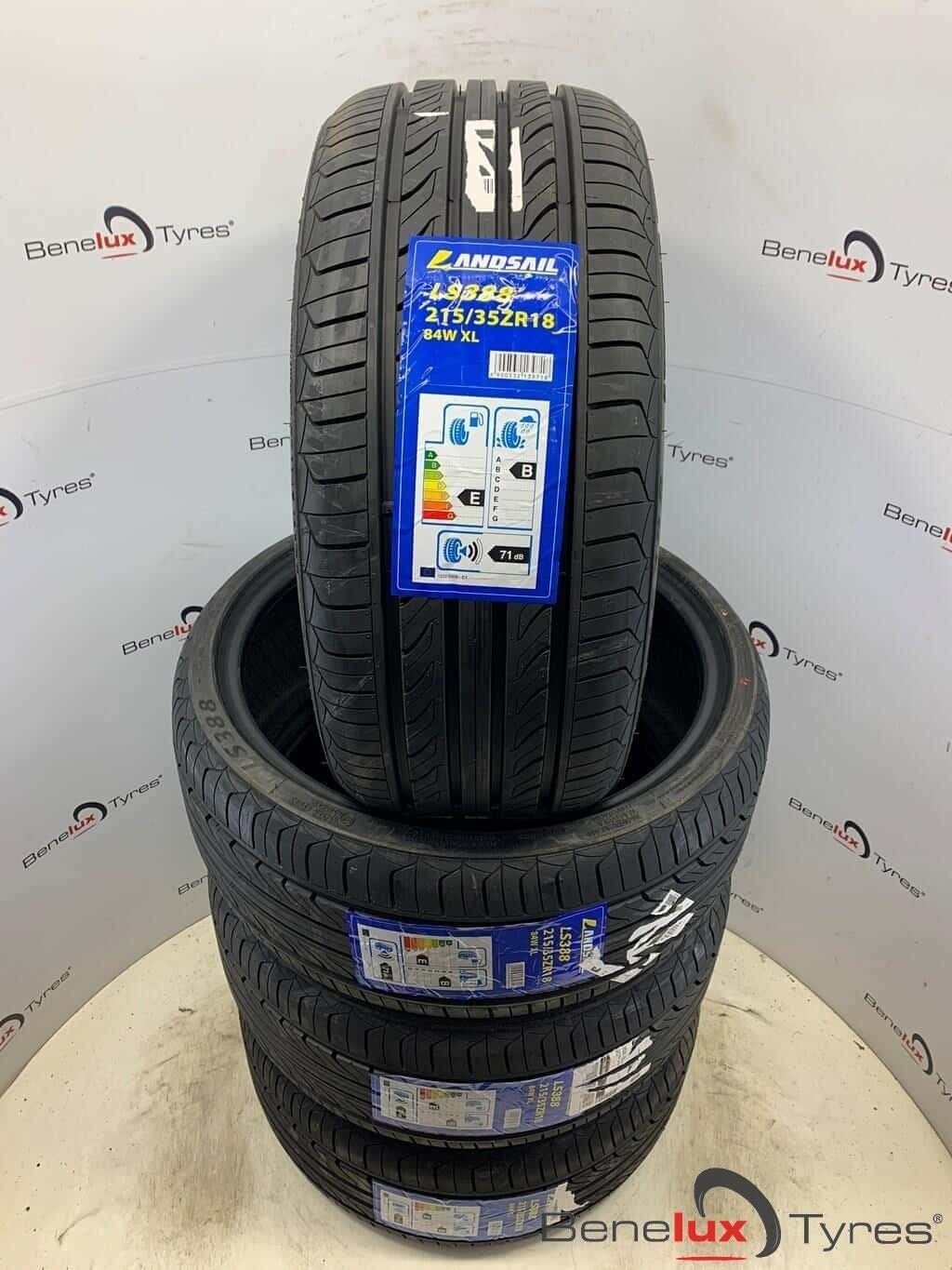 NIEUW 215/35ZR18 215/35R18 215/35/18 2153518 ZR18 R18 215/35, Neuf, 215 mm, -, Véhicule de tourisme