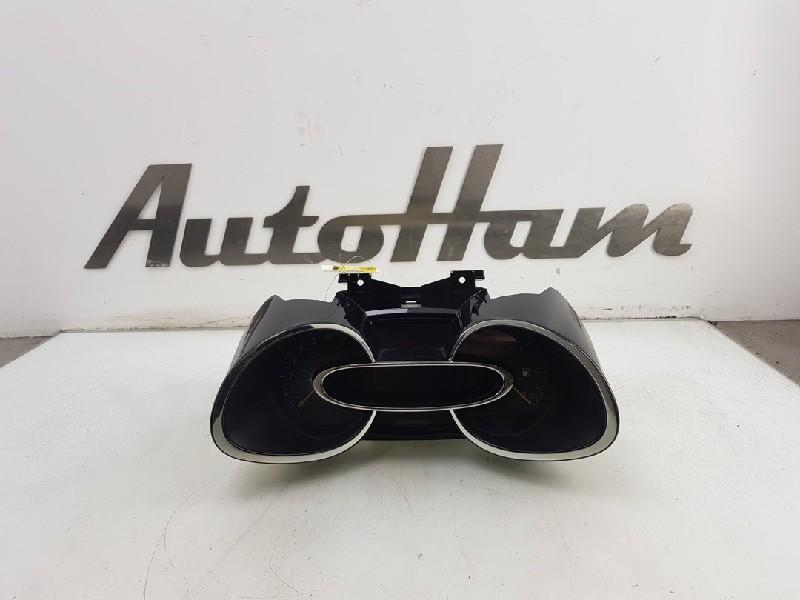 COCKPIT Renault Clio IV (5R) (01-2012/08-2021), Auto-onderdelen, Gebruikt, Renault