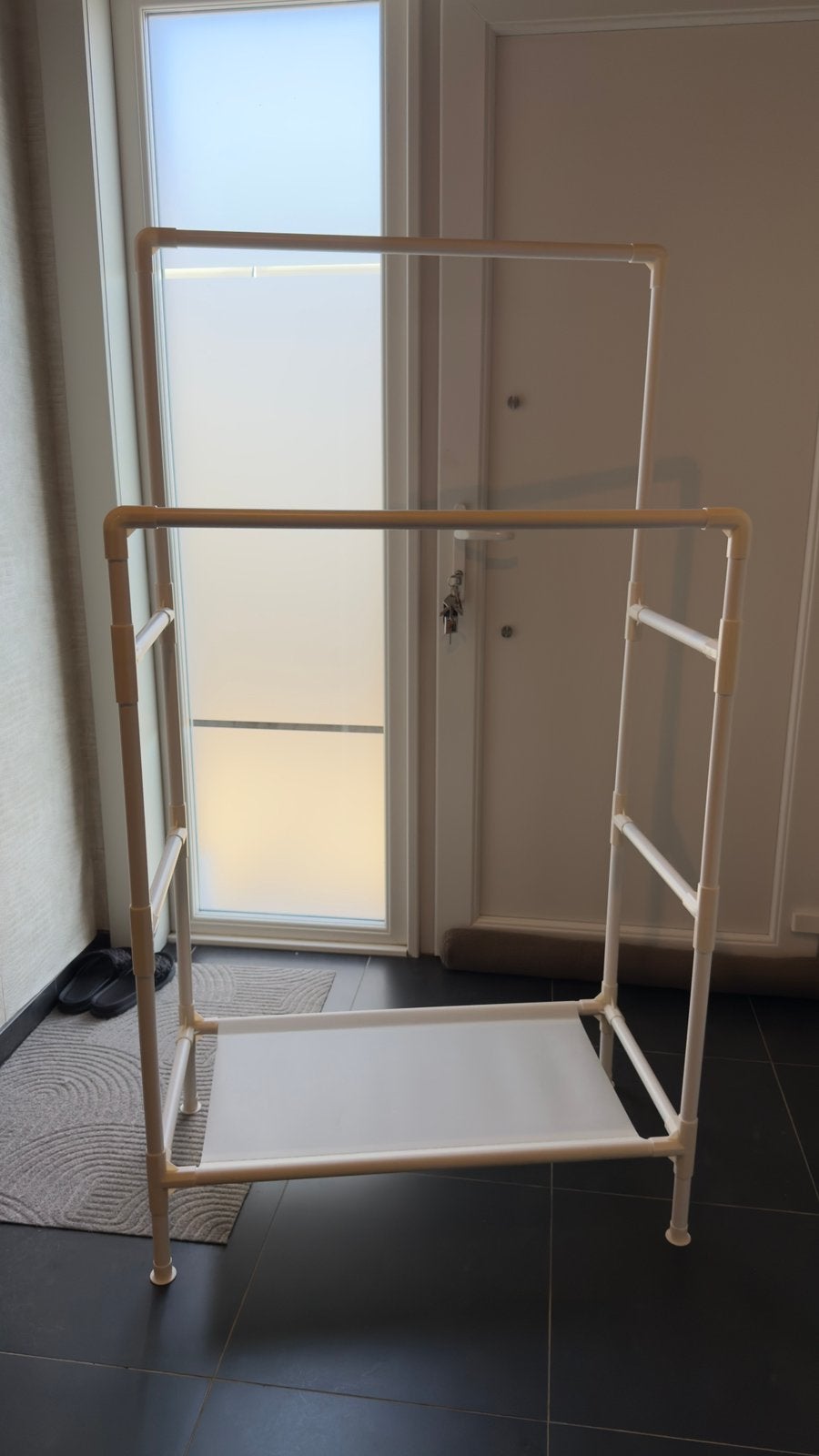 Kledingrekken, Ophalen, Zo goed als nieuw