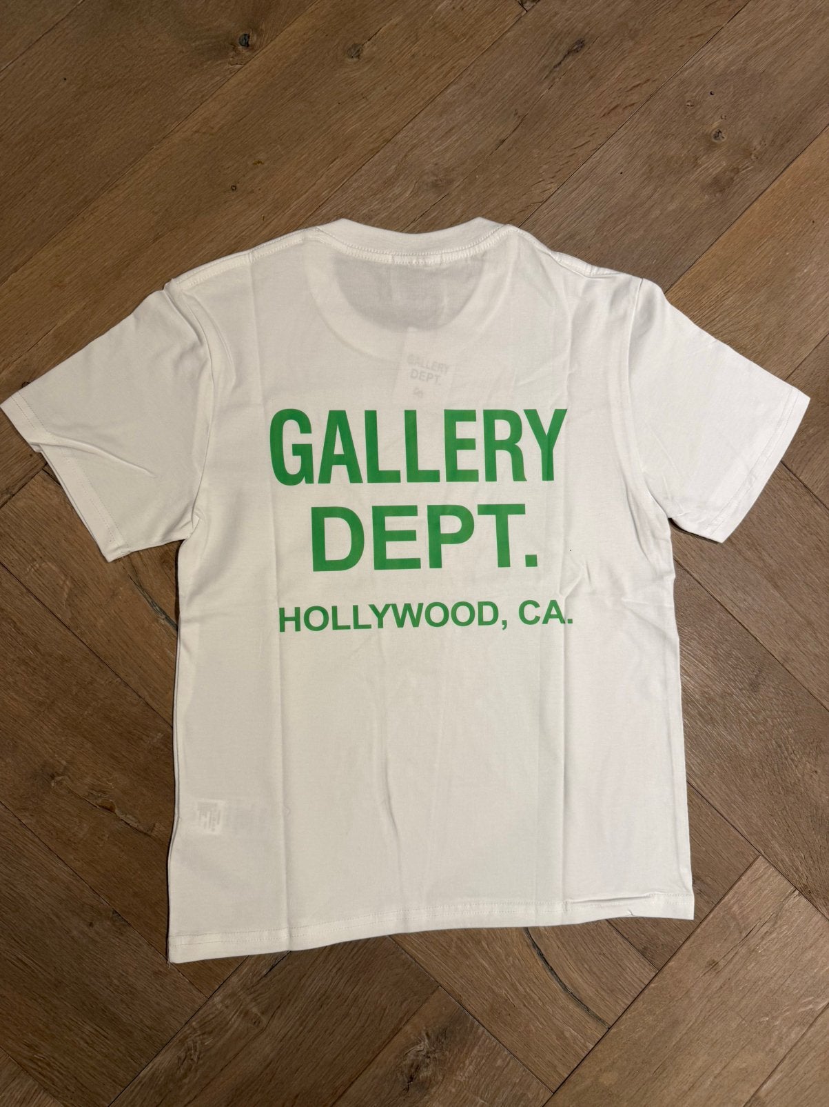 Shirt met groene letters, Ophalen of Verzenden, Nieuw, Jongen of Meisje, Shirt of Longsleeve