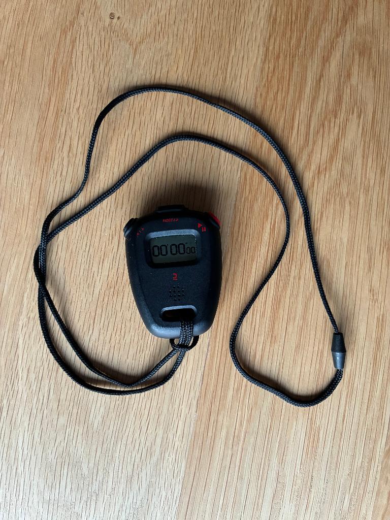 stopwatch - chronometer, Sport en Fitness, Ophalen, Zo goed als nieuw