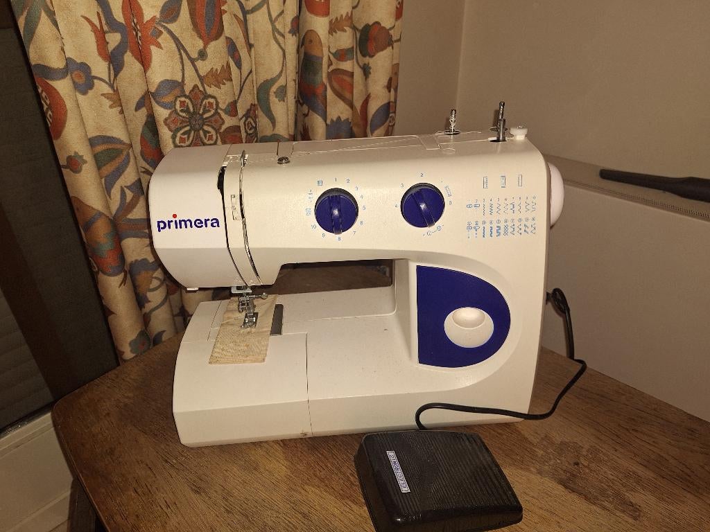 Naaimachine Primera, Hobby en Vrije tijd, Ophalen, Gebruikt, Naaimachine, Overige merken