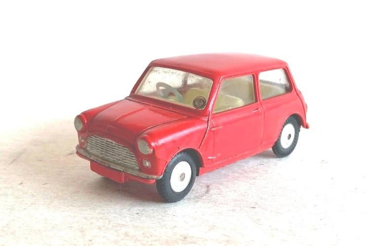 Mini rood Corgi toys 225 met doos.  , Hobby en Vrije tijd, Modelauto's | 1:43, Ophalen of Verzenden, Gebruikt, Auto, Corgi