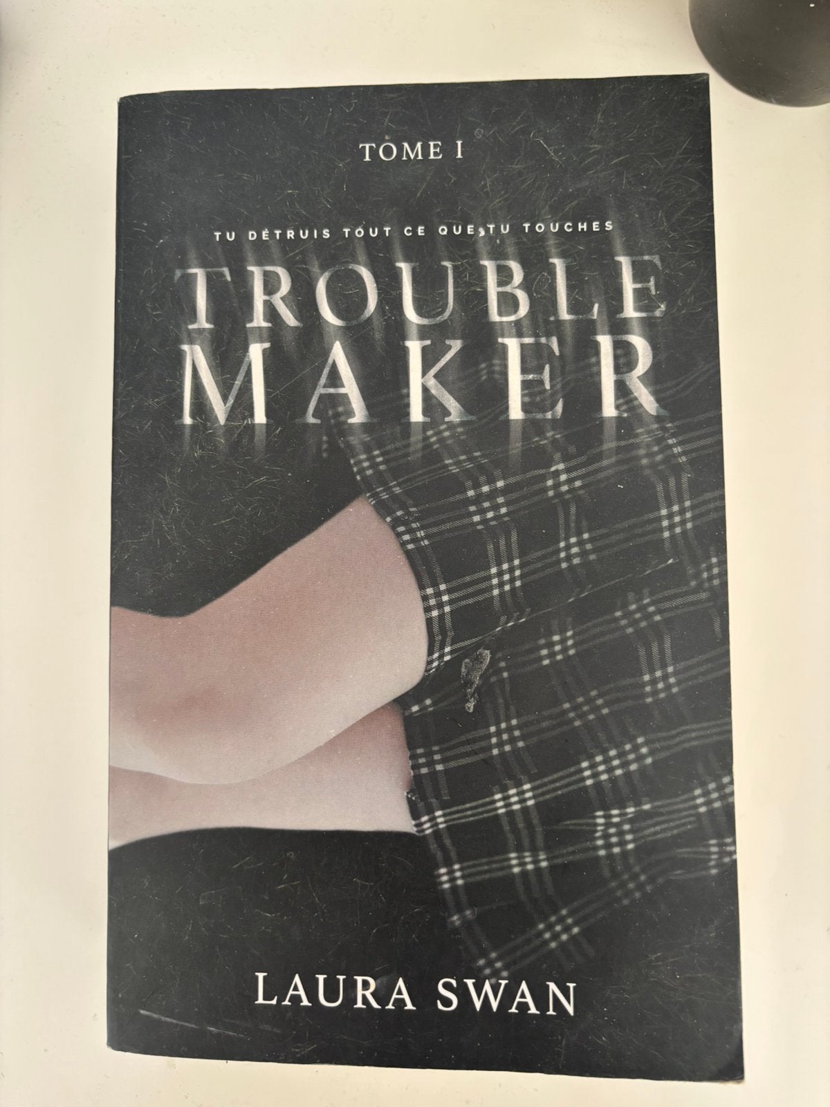 Trouble maker, Ophalen, Zo goed als nieuw