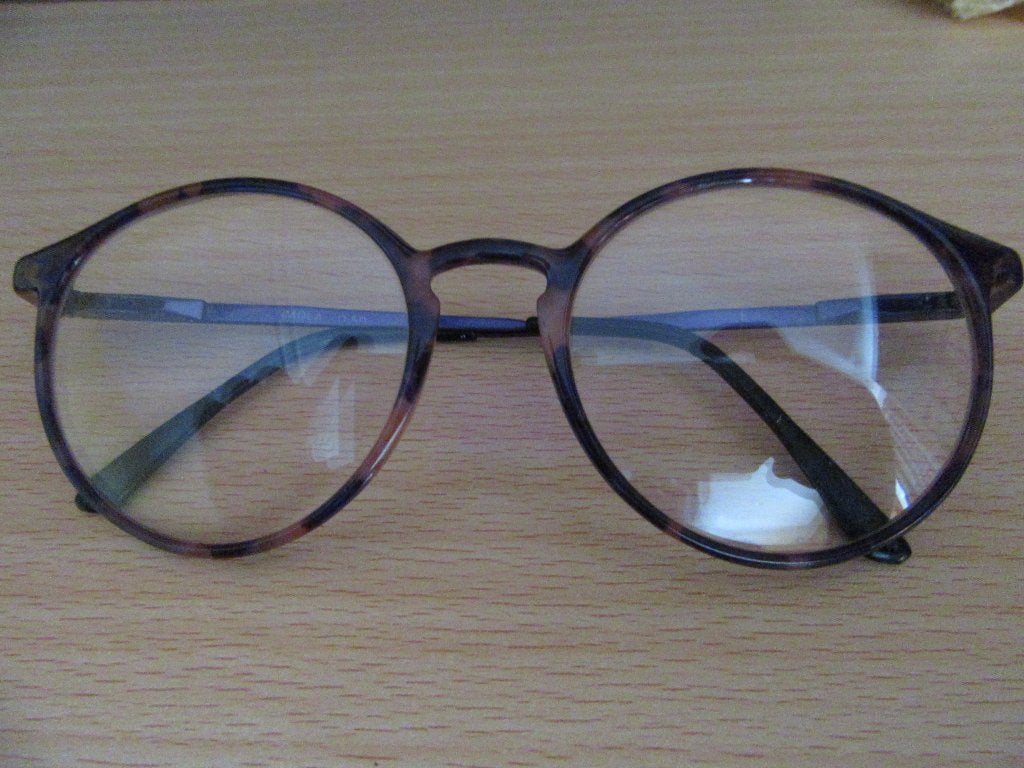N paire de lunettes de repos pour adulte, Ophalen, Gebruikt, Bril