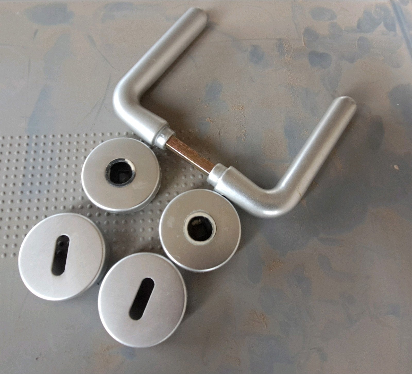 Inox deurklinken met sleutelplaatjes., Bricolage & Construction, Serrurerie de bâtiment & Dispositif de fermeture, Enlèvement