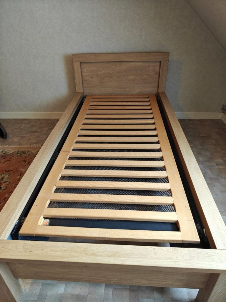 1 persoonsbed, Huis en Inrichting, Slaapkamer | Bedden, Ophalen, Gebruikt, Eenpersoons, Hout