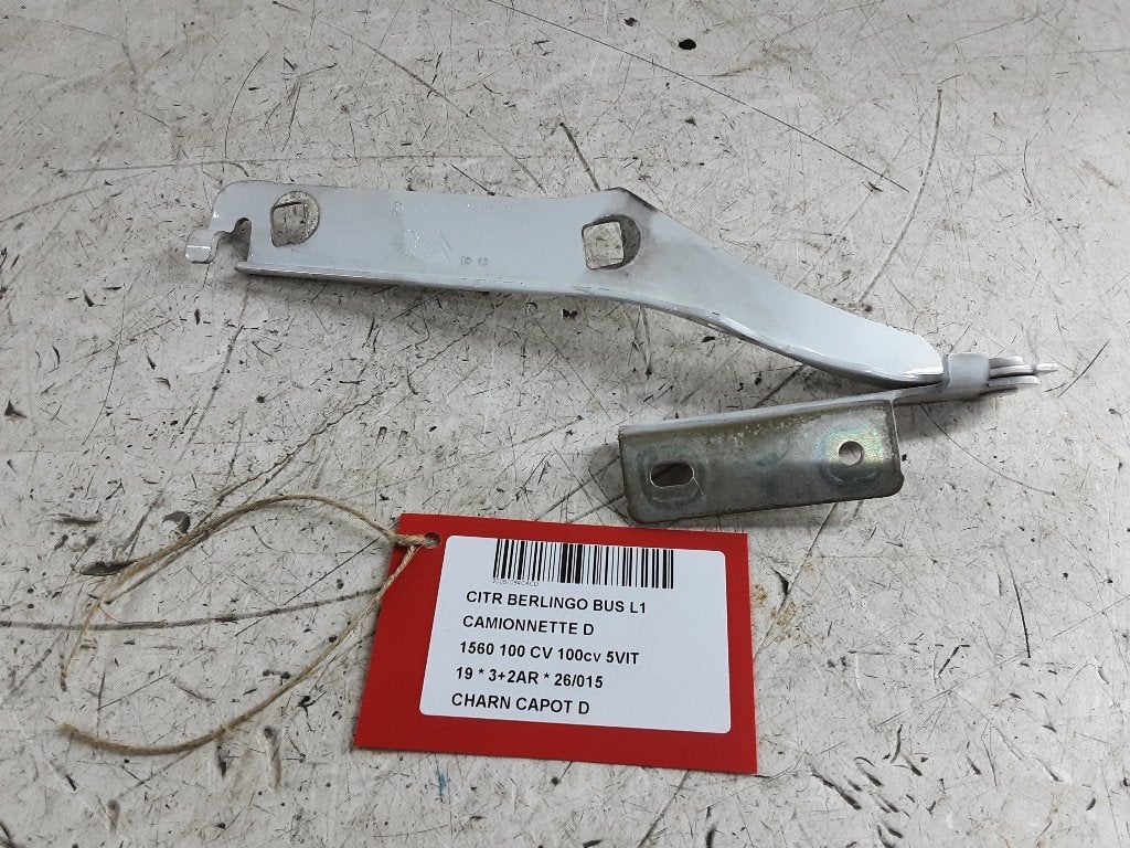 CHARNIERE DE CAPOT DROIT Citroën Berlingo (9680631380), Citroën, Mevr. I. Hauben, Utilisé, Rue de l'Espoir 34 34
4030  GRIVEGNÉE, BE