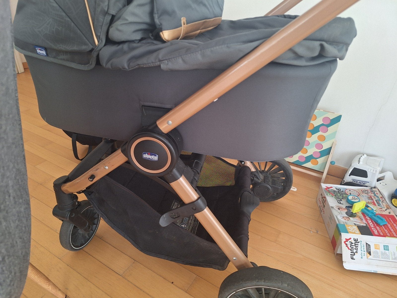 poussette nacelle et "maxi cosy" Chicco, Enfants & Bébés, Enlèvement, Poussette