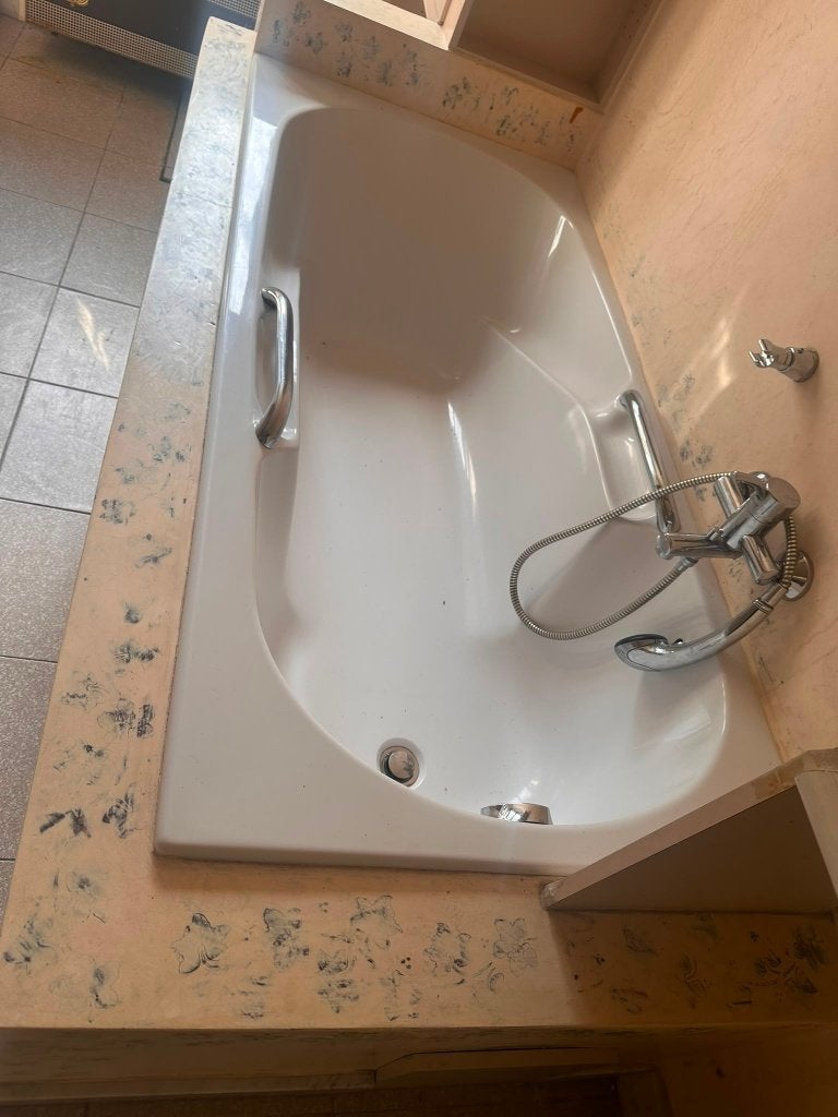 baignoire, Enlèvement, Comme neuf, Baignoire